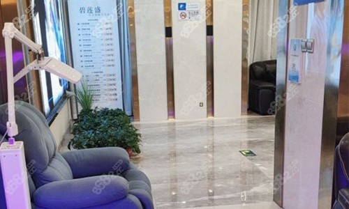 北京碧蓮盛植發(fā)走廊 北京碧蓮盛植發(fā)走廊