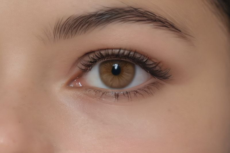 不再被模糊所遮挡，眼球震颤植入解决方案给予清晰希望