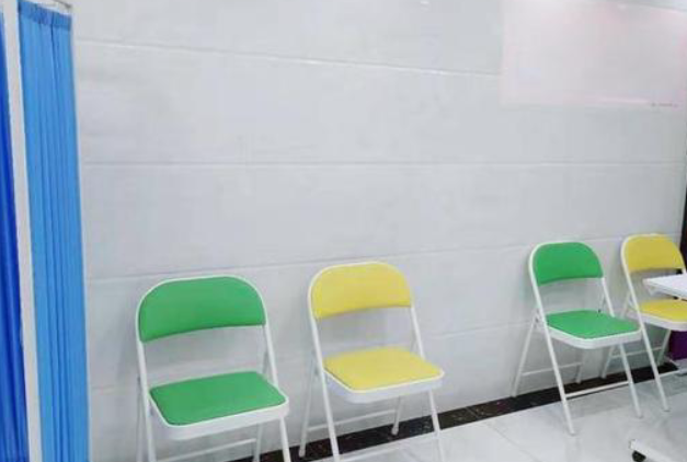 深圳张辉和王天国隆鼻哪个好？王天国医生隆鼻优势解析