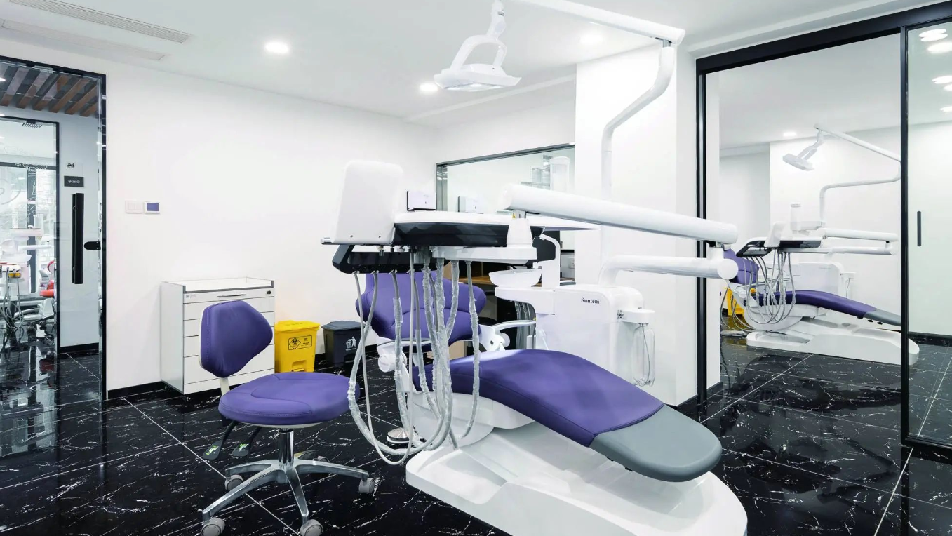 医生团队与设备优势