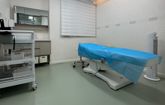 广州李洪清做双眼皮怎么样？特色项目