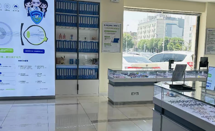  忻州愛爾眼科停車方便嗎？醫(yī)院地址及院內(nèi)、周邊停車情況大揭秘！