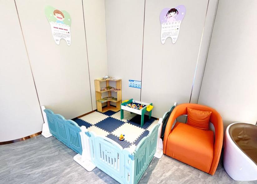 焦作植得口腔醫(yī)院電話0391 - 377，正規(guī)可靠?jī)r(jià)優(yōu)，1980種牙質(zhì)量有保障！ 