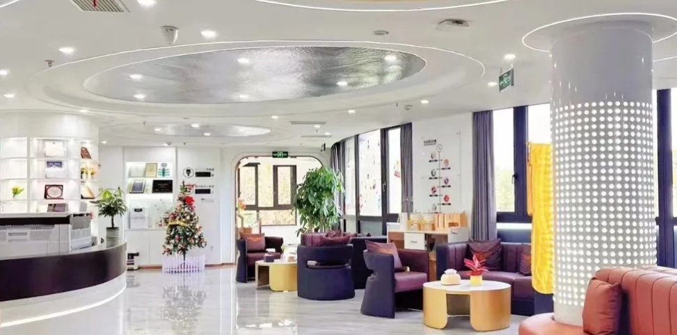 焦作植得口腔醫(yī)院醫(yī)生簡(jiǎn)介:專精團(tuán)隊(duì)為你護(hù)航