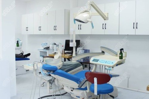 哈尔滨中航口腔诊室