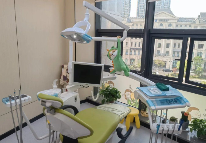 深圳藝星醫(yī)療美容醫(yī)院不錯(cuò)高超的醫(yī)生技術(shù)