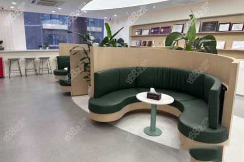 广州军美候诊区