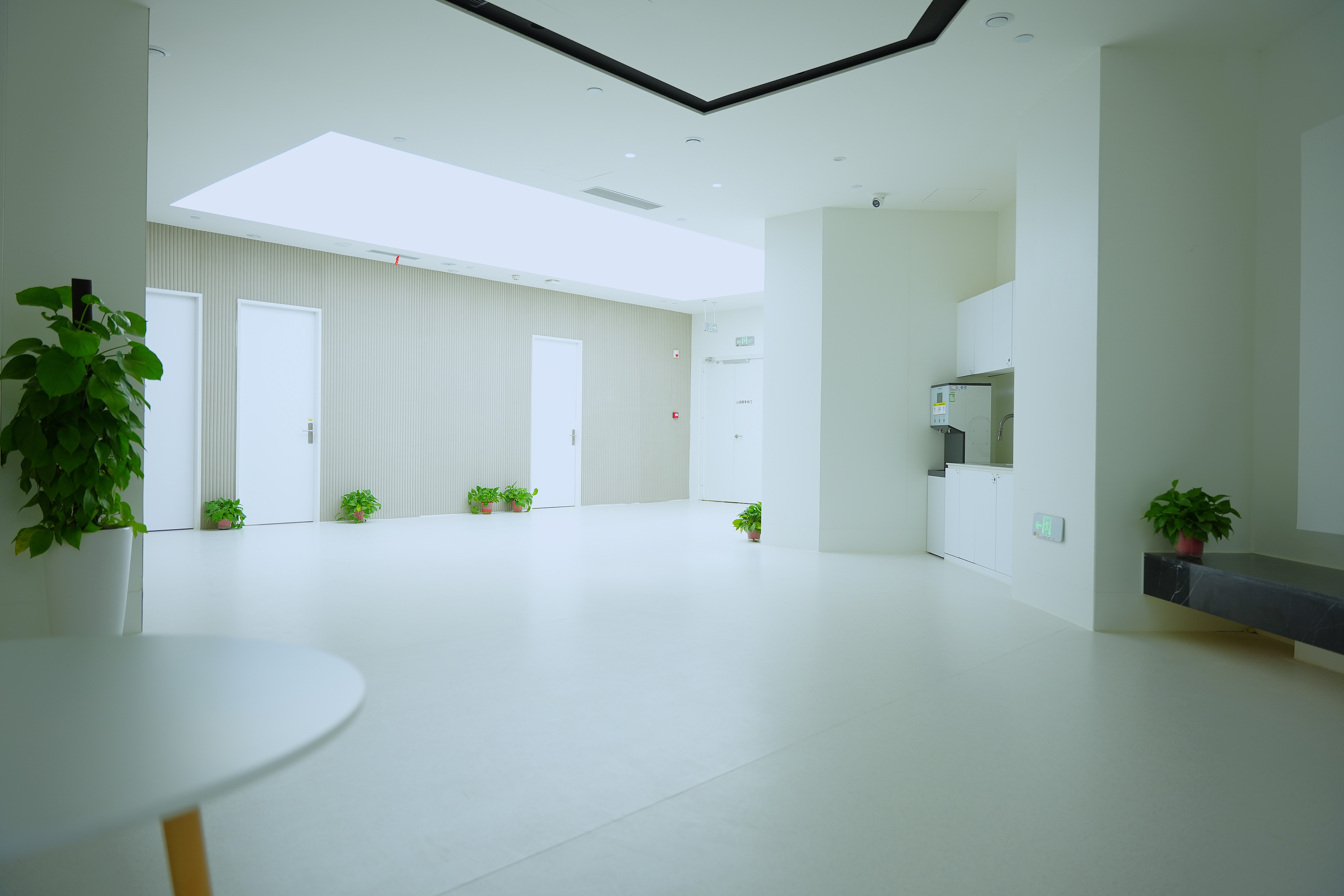 三、上海罗缘口腔医院价格评价