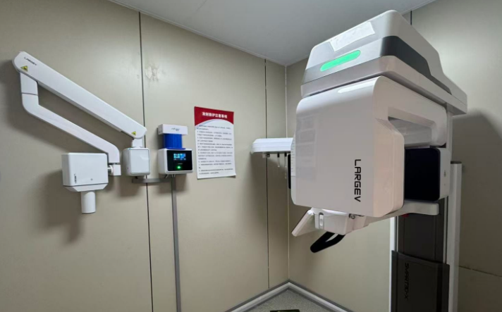 二、上海罗缘口腔医院医生团队评价