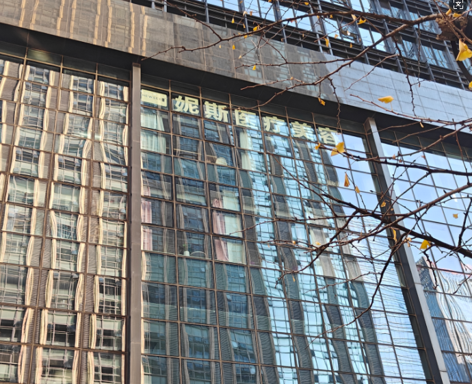 貴陽妮斯雙眼皮范例對(duì)比：自然到連閨蜜都問鏈接?