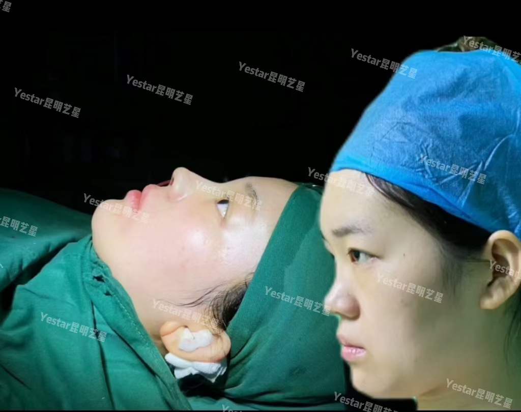 廣州藝星鄧晟華醫(yī)生個(gè)人簡(jiǎn)介——廣州藝星醫(yī)療美容醫(yī)院之服務(wù)體驗(yàn)