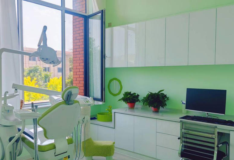 五、深圳銘德口腔醫(yī)院收費(fèi)情況