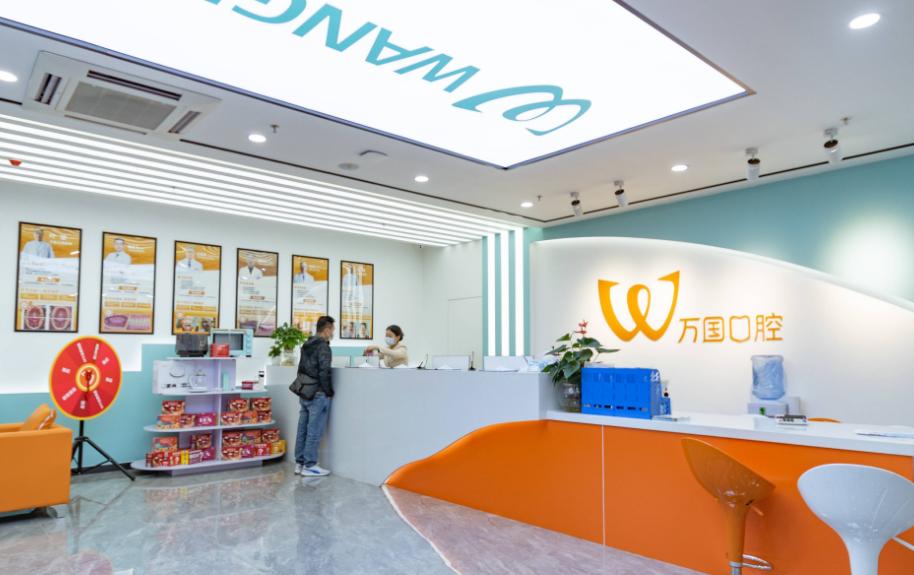 海南萬(wàn)寧市醫(yī)院全瓷牙價(jià)格受哪些因素影響