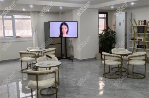 廊坊醫(yī)大整形休息區(qū)環(huán)境圖