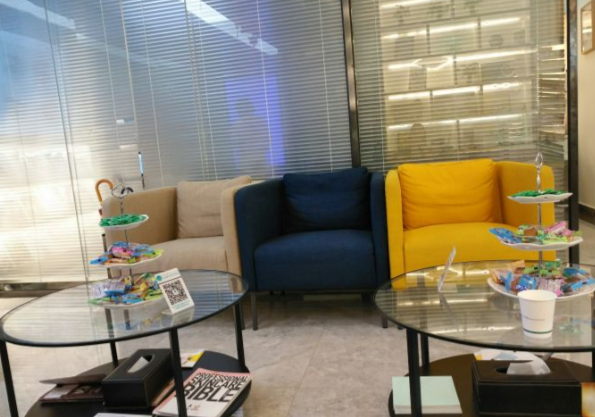 曹思佳醫(yī)生雙眼皮修復