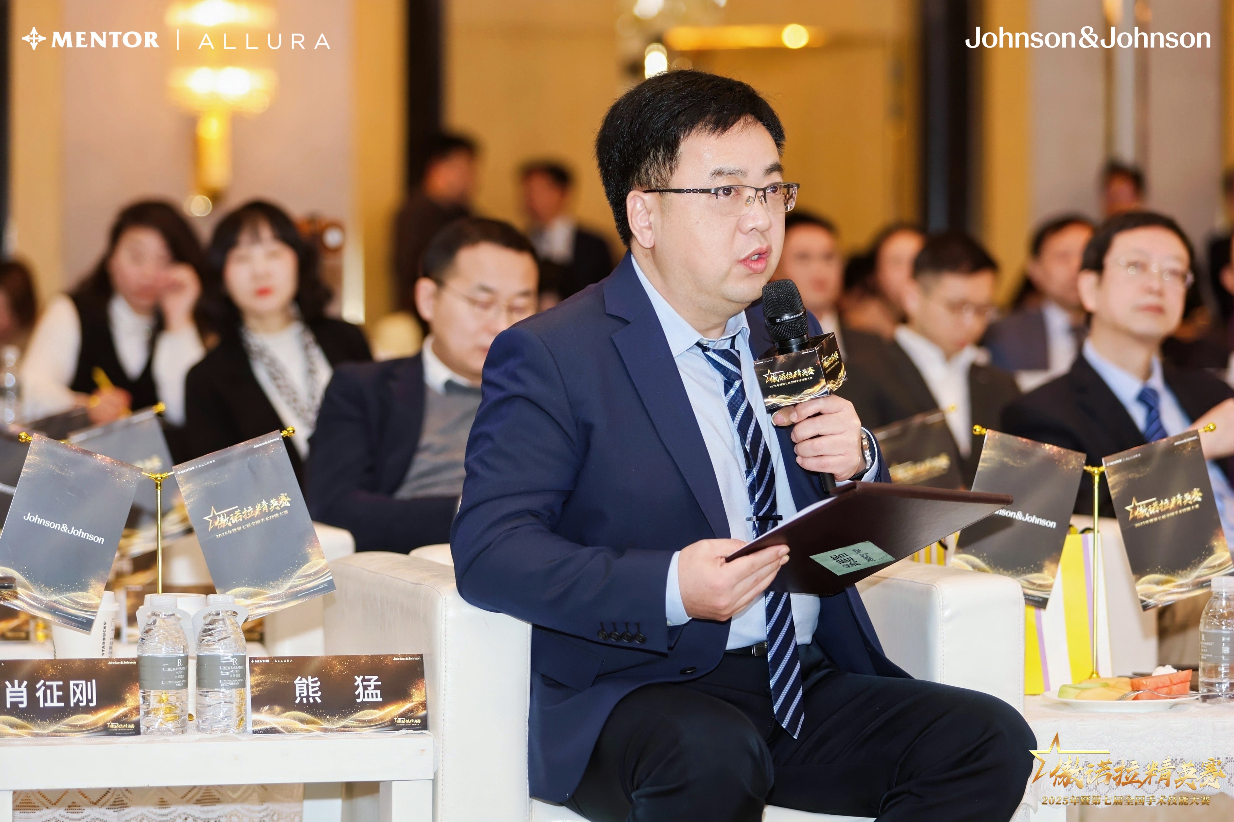 麥迪格眼科建議去嗎？專業(yè)靠譜手術(shù)效果好，還能為孩子預(yù)警近視建立屈光檔案！ 