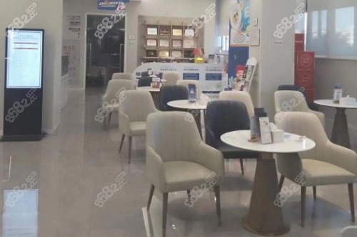 泉州柏德口腔接待區(qū)