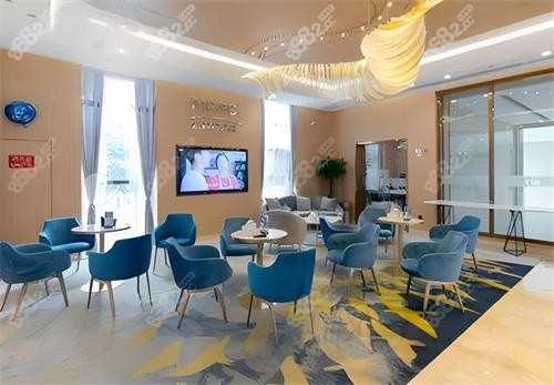 西安弗萊堡口腔候診區(qū)