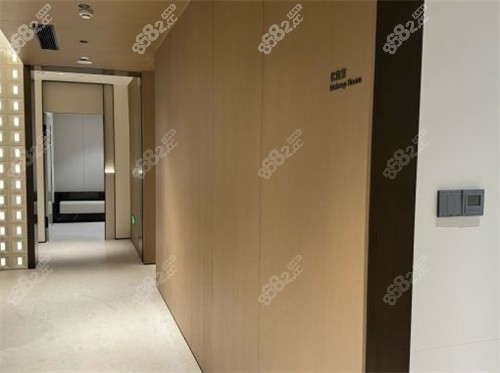 廣州藝星整形醫(yī)院走廊