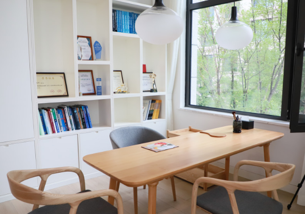 王恒和韓勛內(nèi)眼角修復(fù)哪個好？口碑評價對比