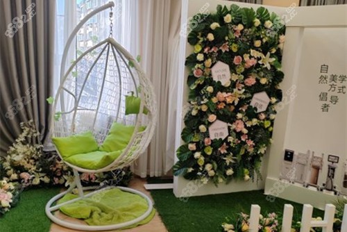 濟(jì)南麗合醫(yī)療美容內(nèi)部一角