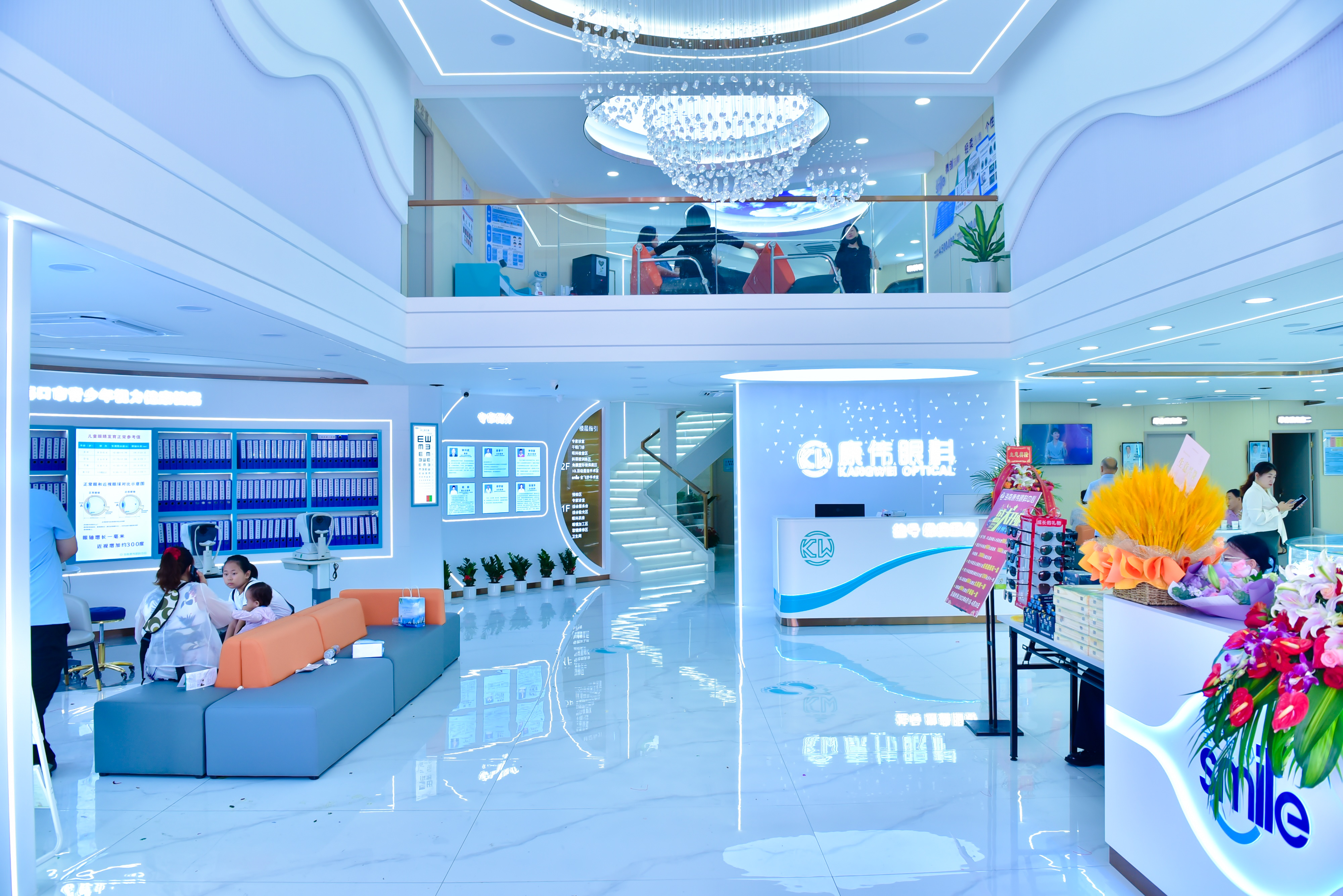 五、哈爾濱做晶體植入手術(shù)多少錢？個體眼部條件是更終定價的關(guān)鍵