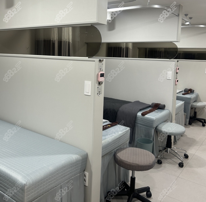 韓國(guó)barog皮膚科施術(shù)區(qū) 韓國(guó)barog皮膚科施術(shù)區(qū)