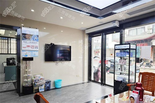 桂林陽朔楊順德口腔大廳環(huán)境 桂林陽朔楊順德口腔大廳環(huán)境