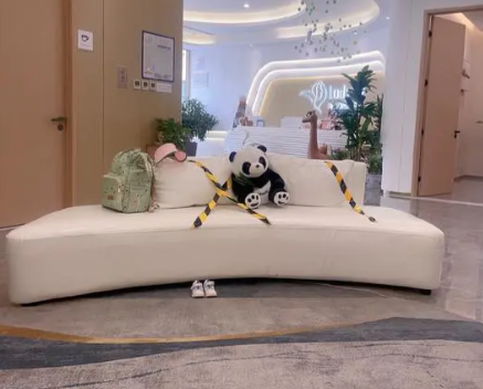 譚拯和王曉建人中縮短近哪個好？技術(shù)特色對比