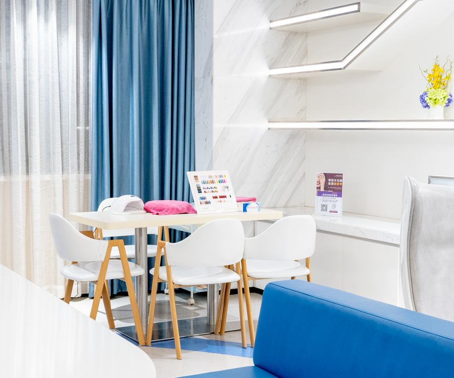 二、廣州高尚黃金龍醫(yī)生耳畸形修復(fù)實(shí)例展示www.sorencai.cn