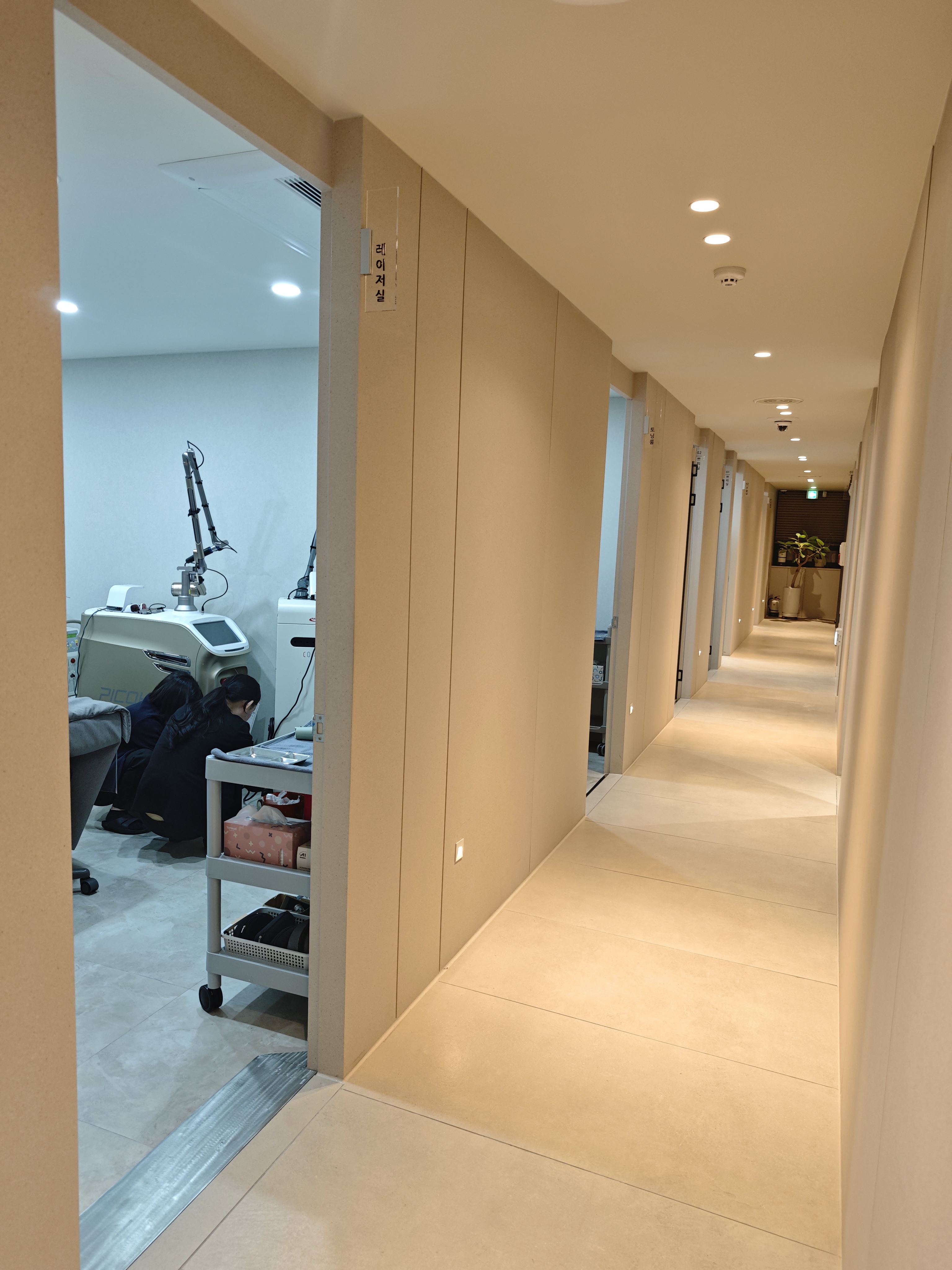 釜山genius皮膚科價格表有參考嗎？熱瑪吉/美刀/ONDA項目收費公開，附仁川md對比