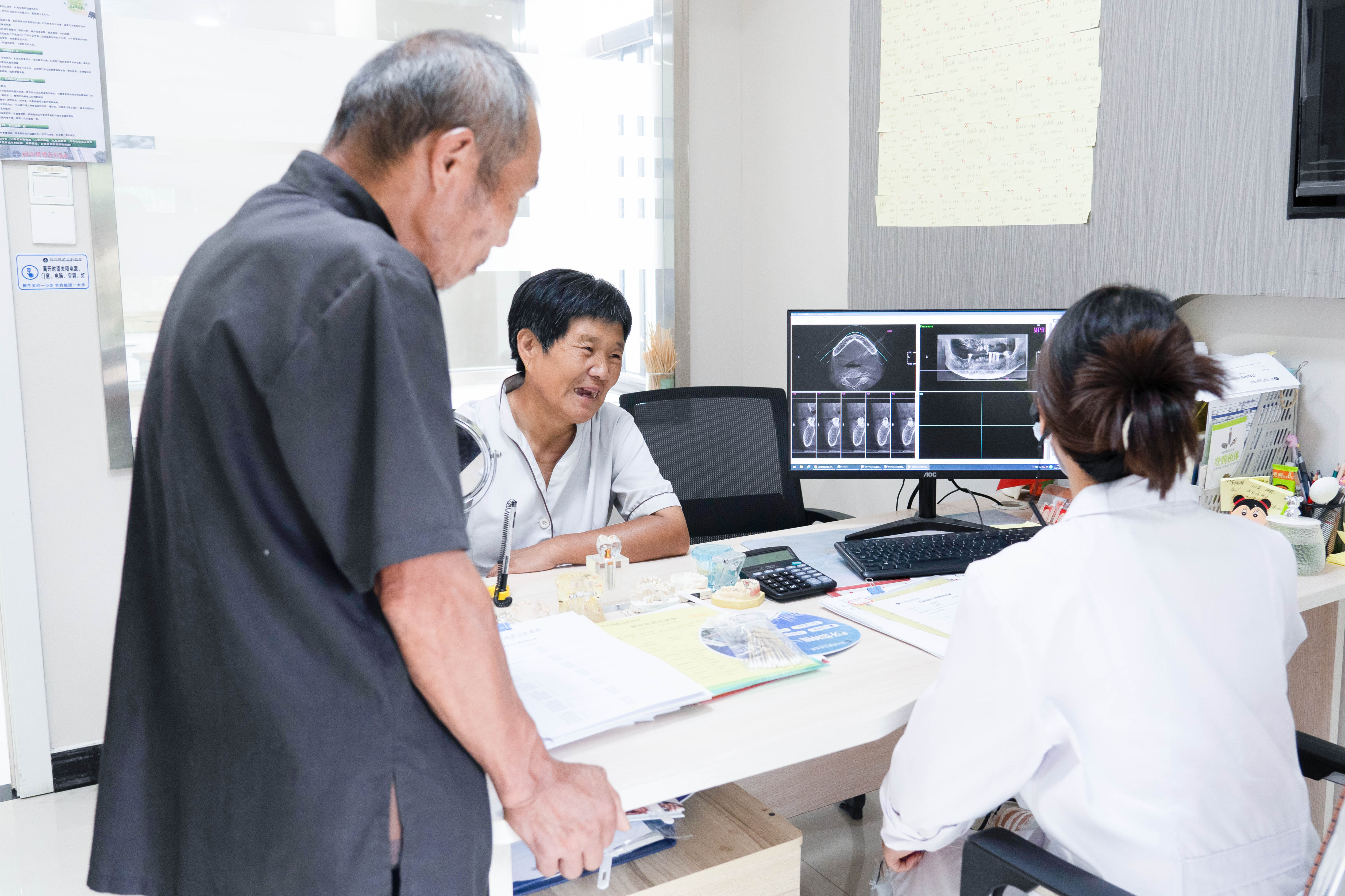 一、嘉善金鉑利口腔醫(yī)院種植牙收費標(biāo)準(zhǔn)大揭秘