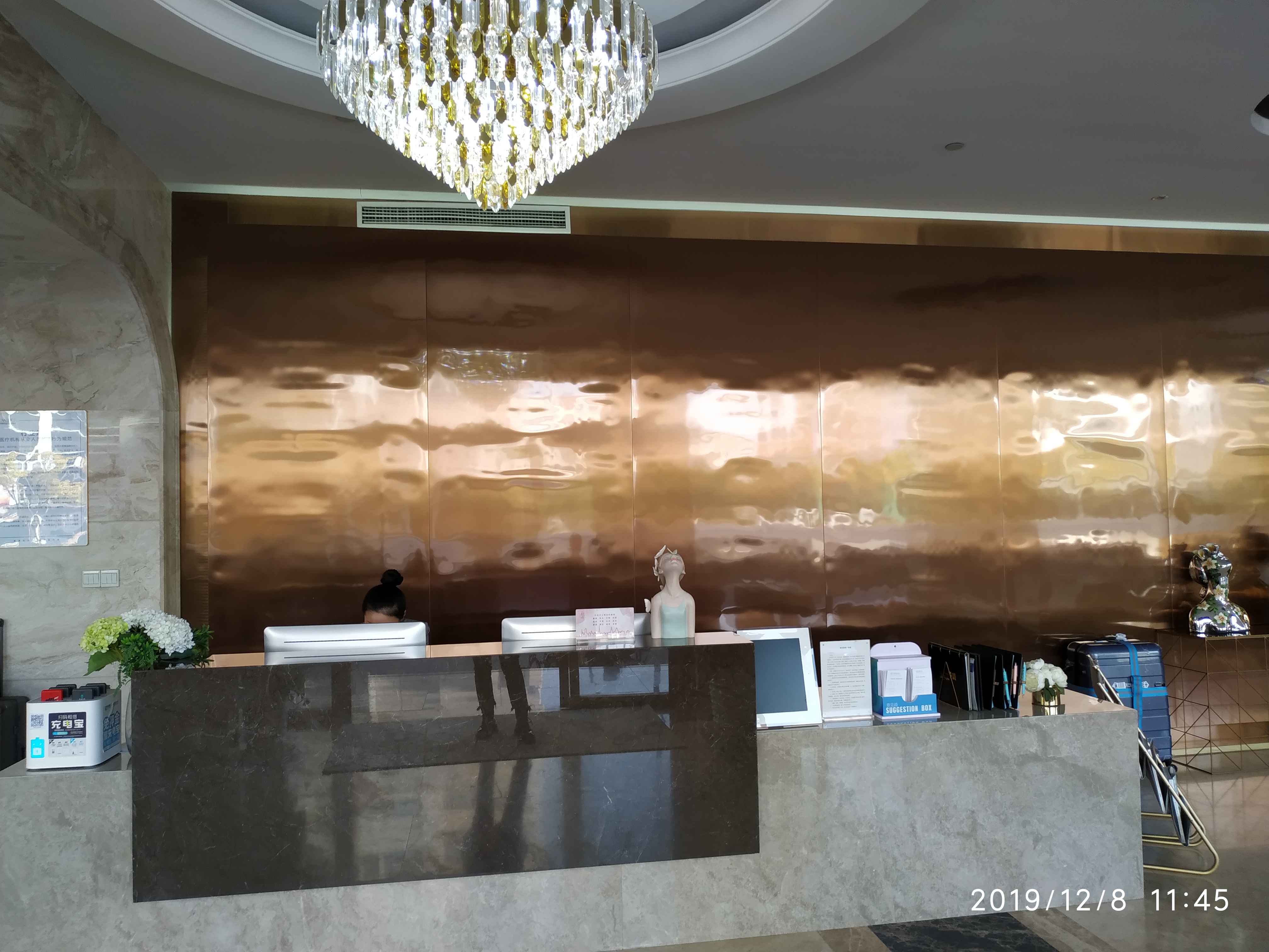 三、上海抽脂減肥私立醫(yī)院常見(jiàn)問(wèn)題解答