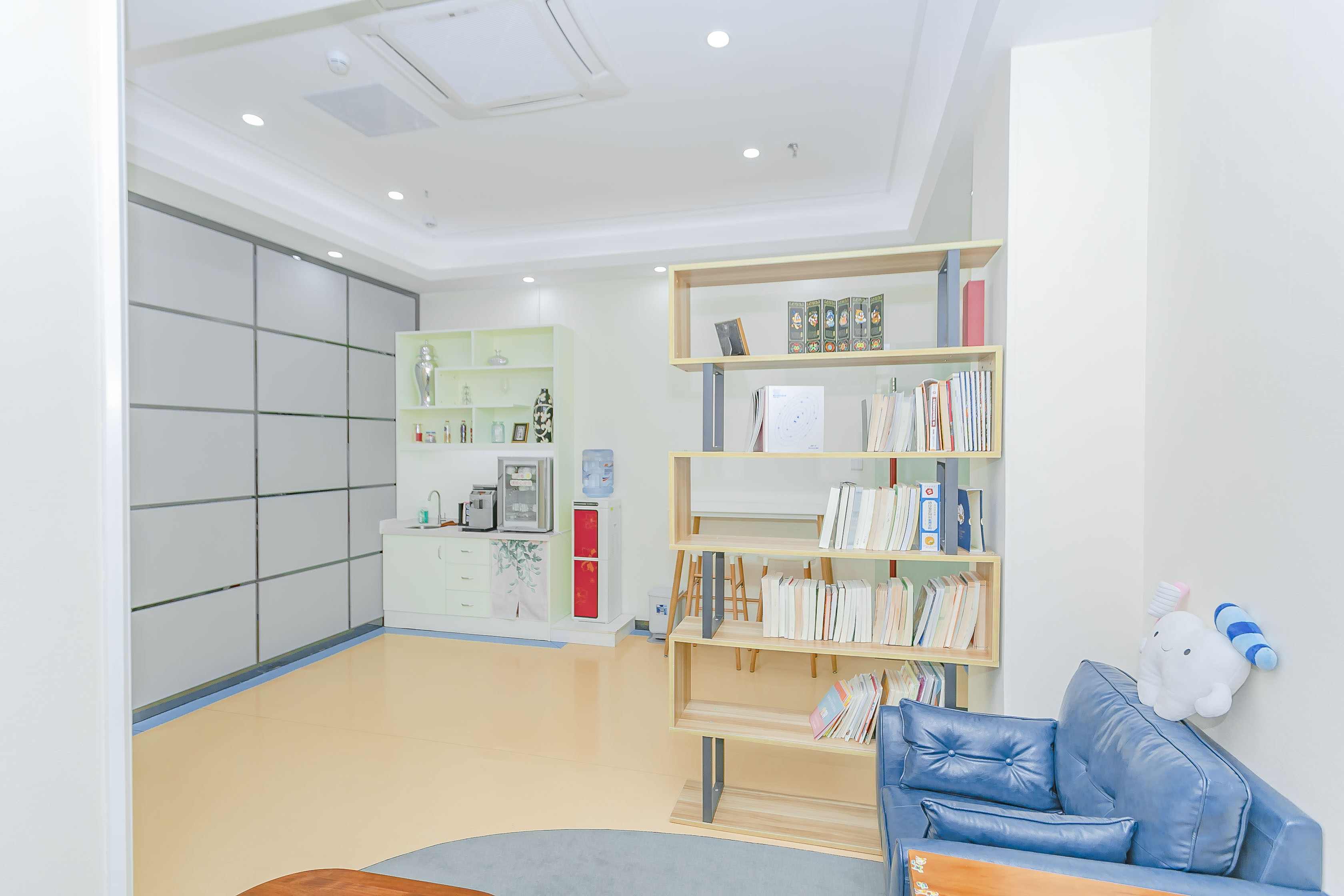 二、深圳正恩口腔：檔次高，細(xì)節(jié)之處見品質(zhì)