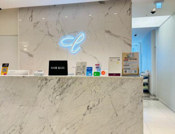 核心優(yōu)勢深扒：3位專門醫(yī)+首爾大學技術(shù)，為何咁值得信賴？