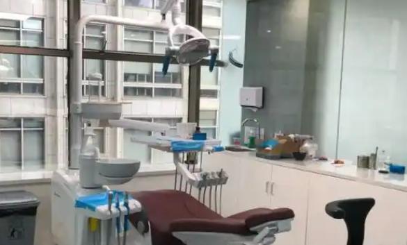 全品牌種植體可選：適配不同預(yù)算，性價比全覆蓋