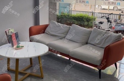 鎮(zhèn)江丹陽麥雅口腔等候區(qū)示意圖