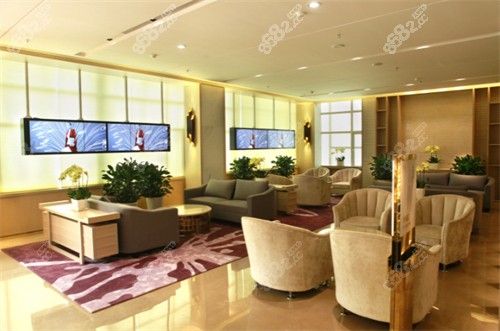 成都華美紫馨休息區(qū)一覽圖