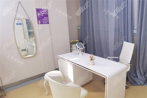 西寧華美整形商談室