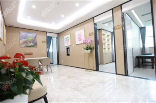 廣州中山醫(yī)科大學(xué)家庭醫(yī)生整形醫(yī)院環(huán)境圖