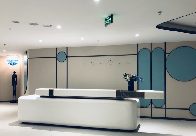 貴陽華美鄒大龍隆胸咋樣？鄒大龍醫(yī)生個(gè)人簡介