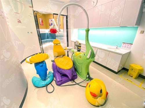 柳州中瑞口腔兒童診室環(huán)境