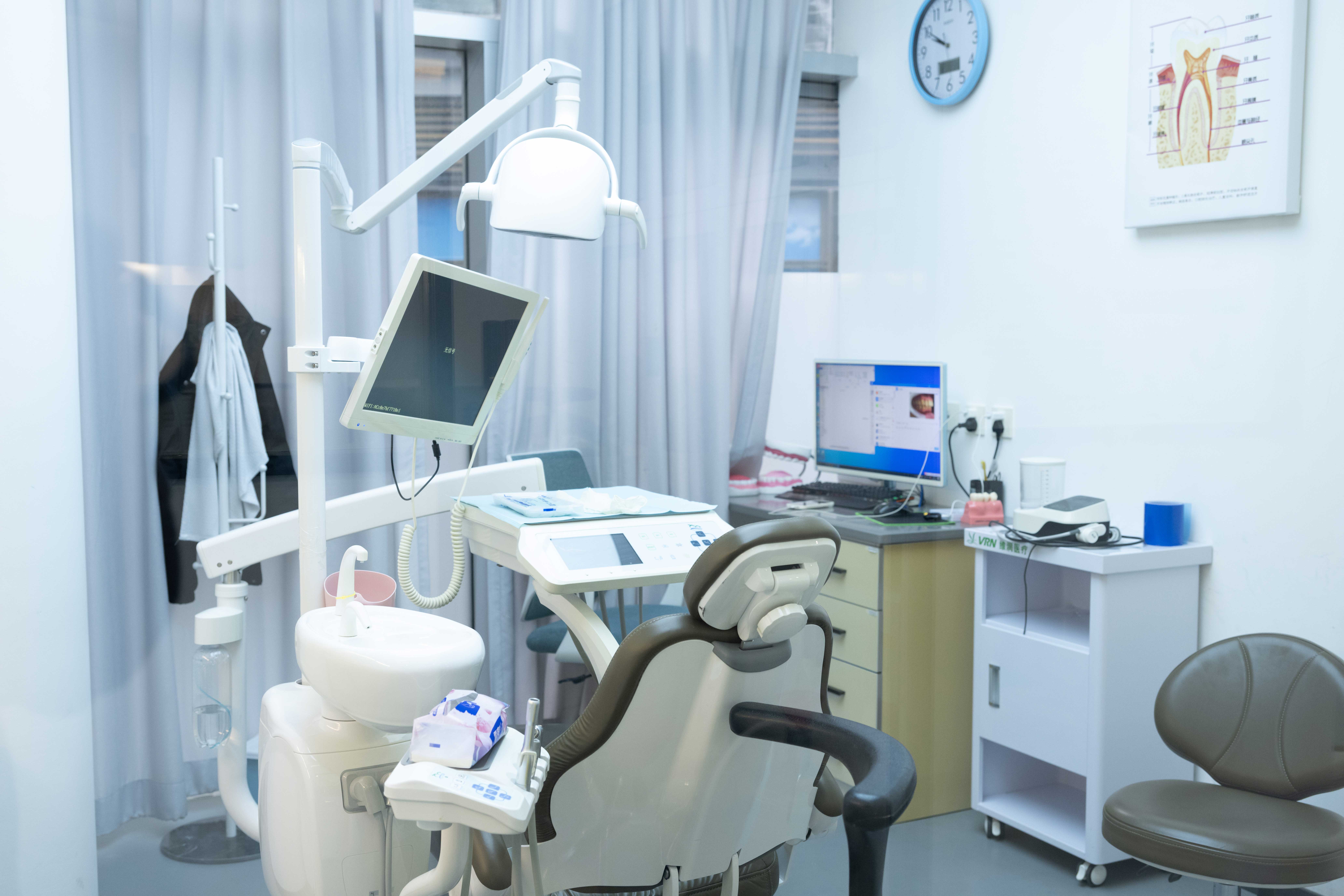 三、南京固德口腔醫(yī)院是數(shù)字化種植牙嗎之價(jià)格情況分析