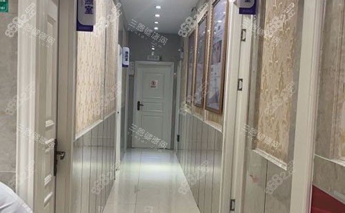 昆明美伊萊醫(yī)療美容走廊環(huán)境實拍圖 昆明美伊萊醫(yī)療美容走廊環(huán)境實拍圖