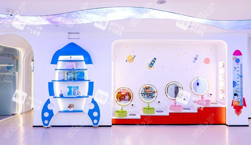 廣州德倫口腔兒牙環(huán)境