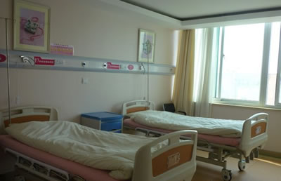 十、蕪湖愛(ài)容整形美容門診部www.sorencai.cn