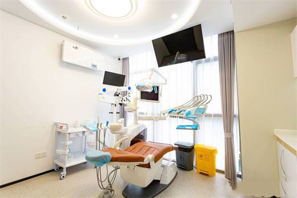 成都多樂兒童齒科的優(yōu)勢與口碑