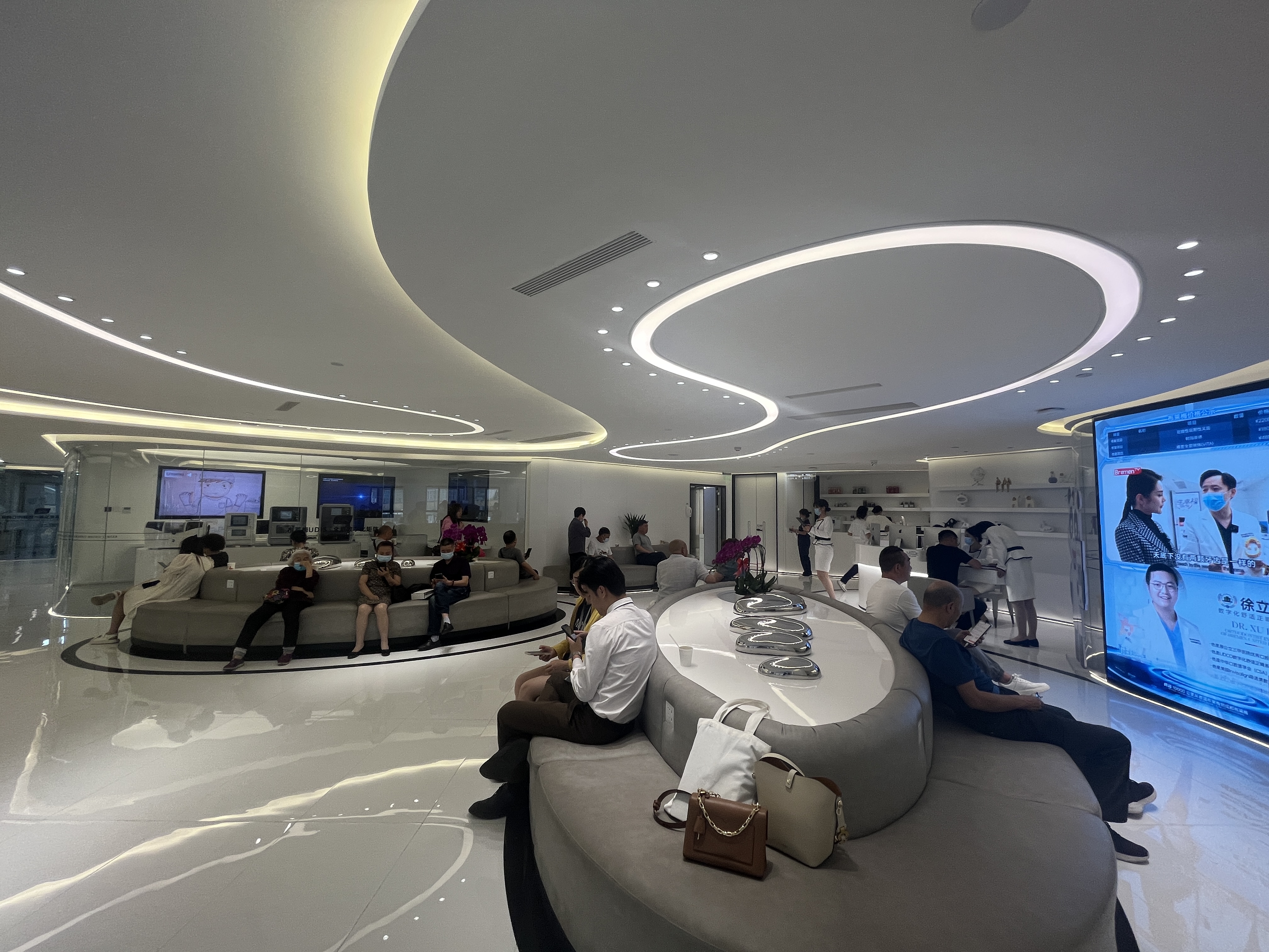 成都多樂兒童齒科口碑咋樣：醫(yī)生團隊，實力超群