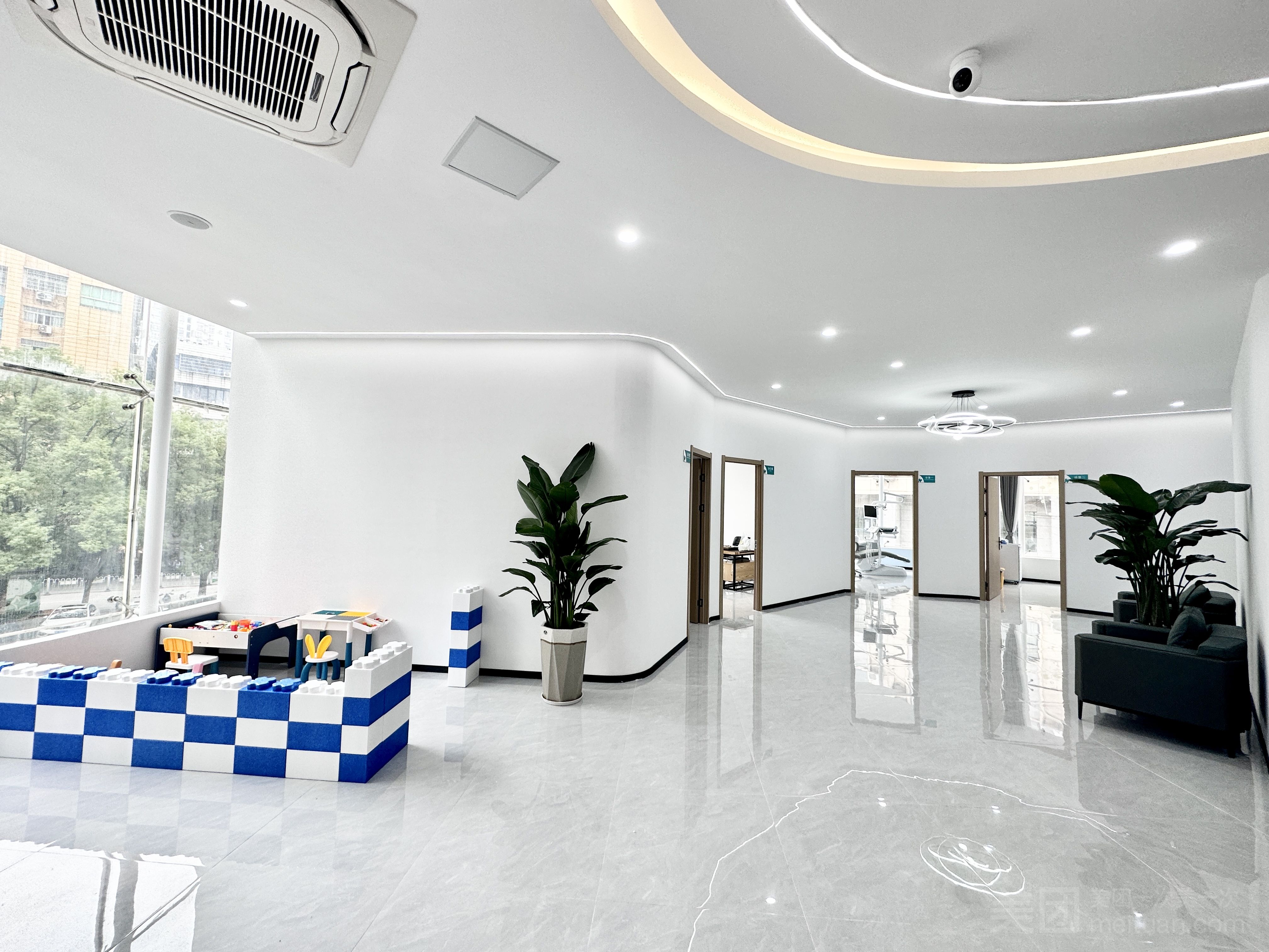 深圳華僑醫(yī)院口腔科怎么預約掛號？線上線下全攻略還有這些注意事項