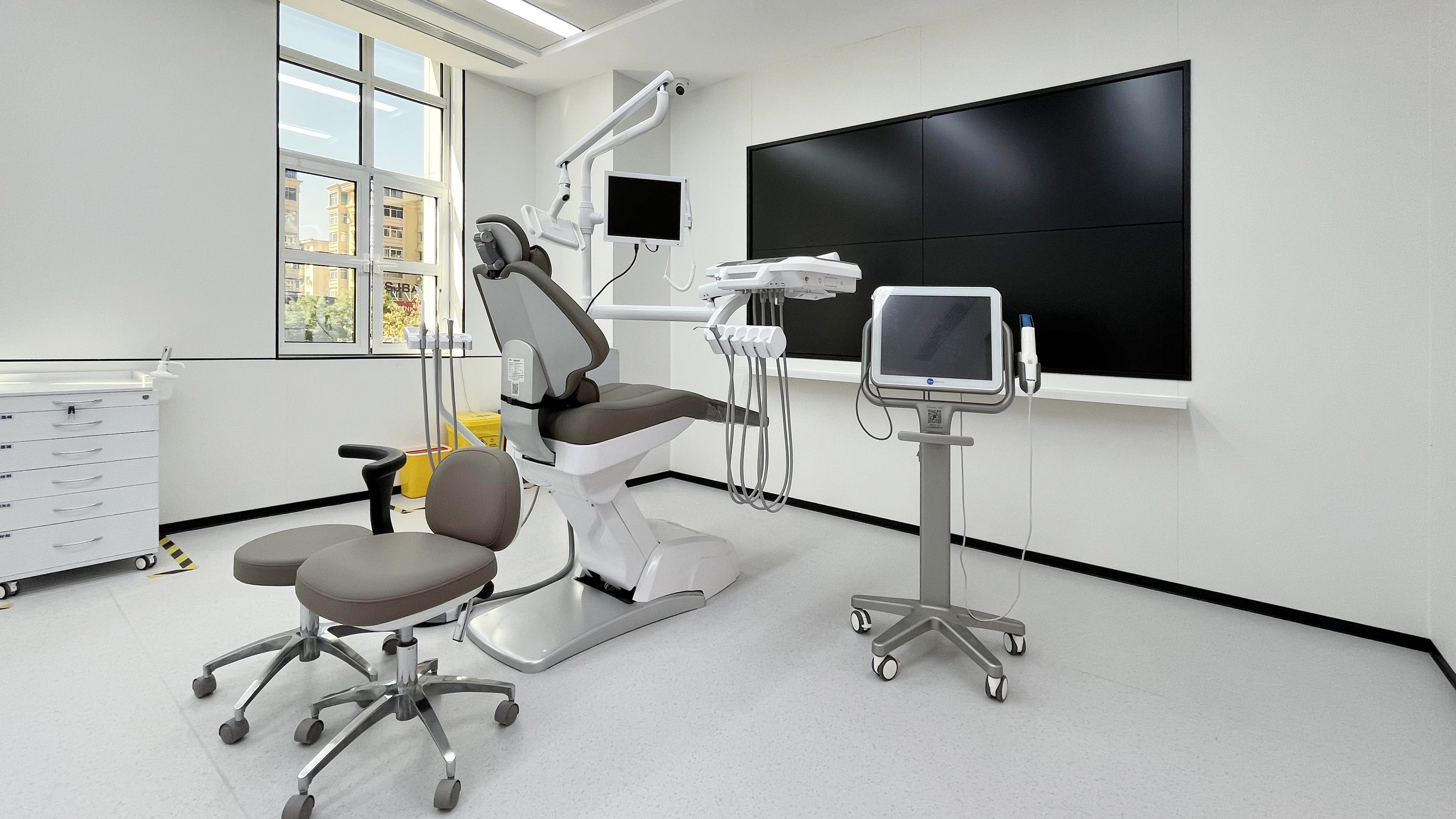 三、沈陽國信口腔門診部——沈陽吸附性義齒醫(yī)院推薦之收費親民www.sorencai.cn